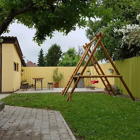 Apartamento Amina Apartman *
