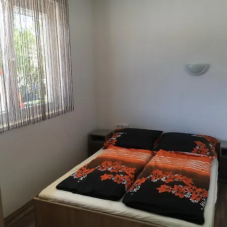 Apartamento Amina Apartman Siófok
